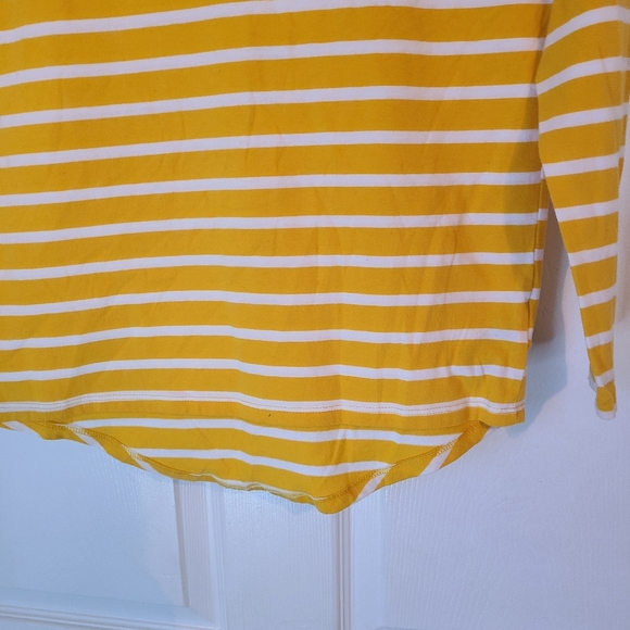 (396) Old Navy Woman's Original Long Sleeve T-Shirt, Size: L Color: Yellow/White - Picture 5 of 13